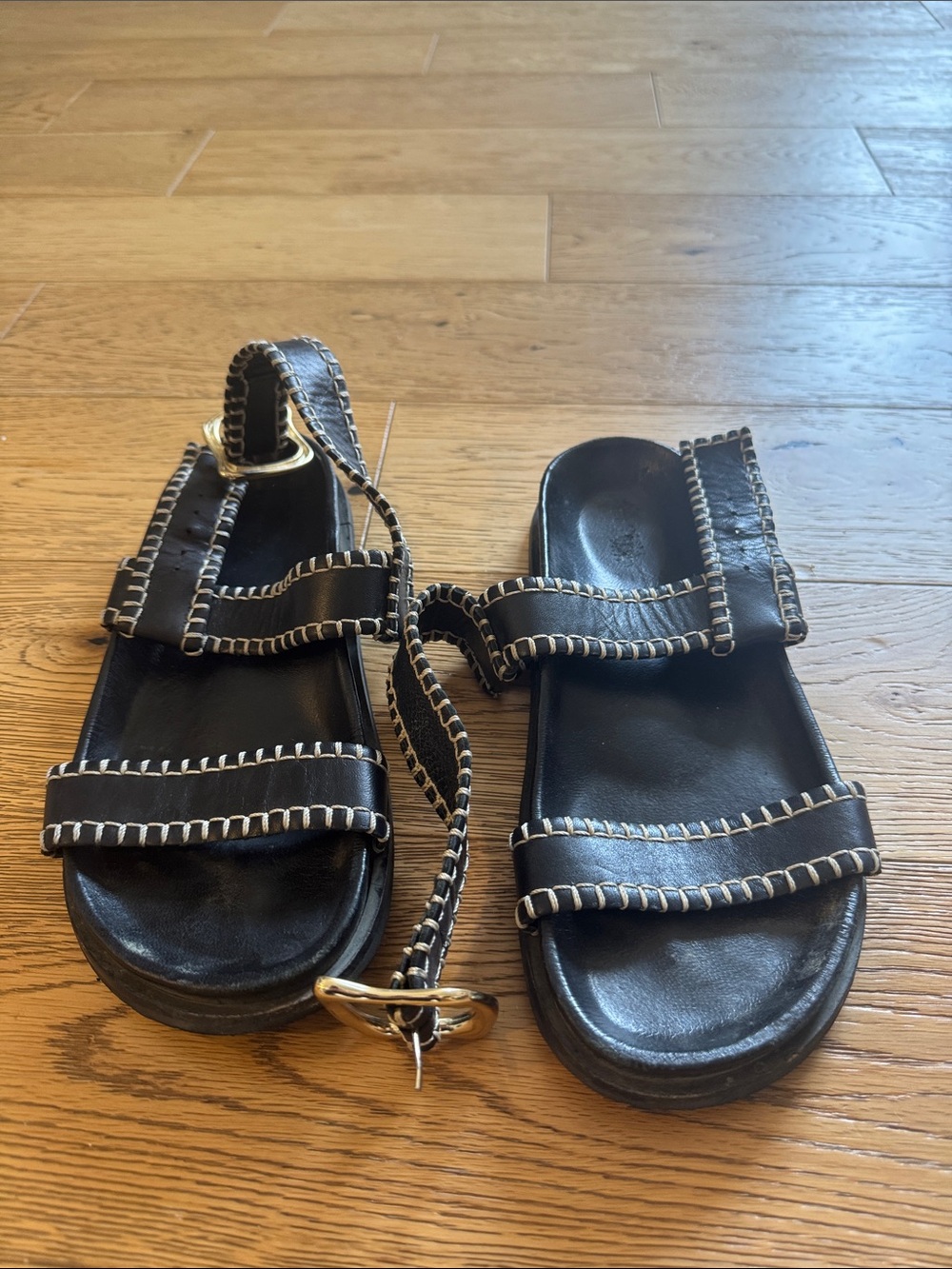 Frame Denim Black Leather Slide Sandals with Contrast Stitch